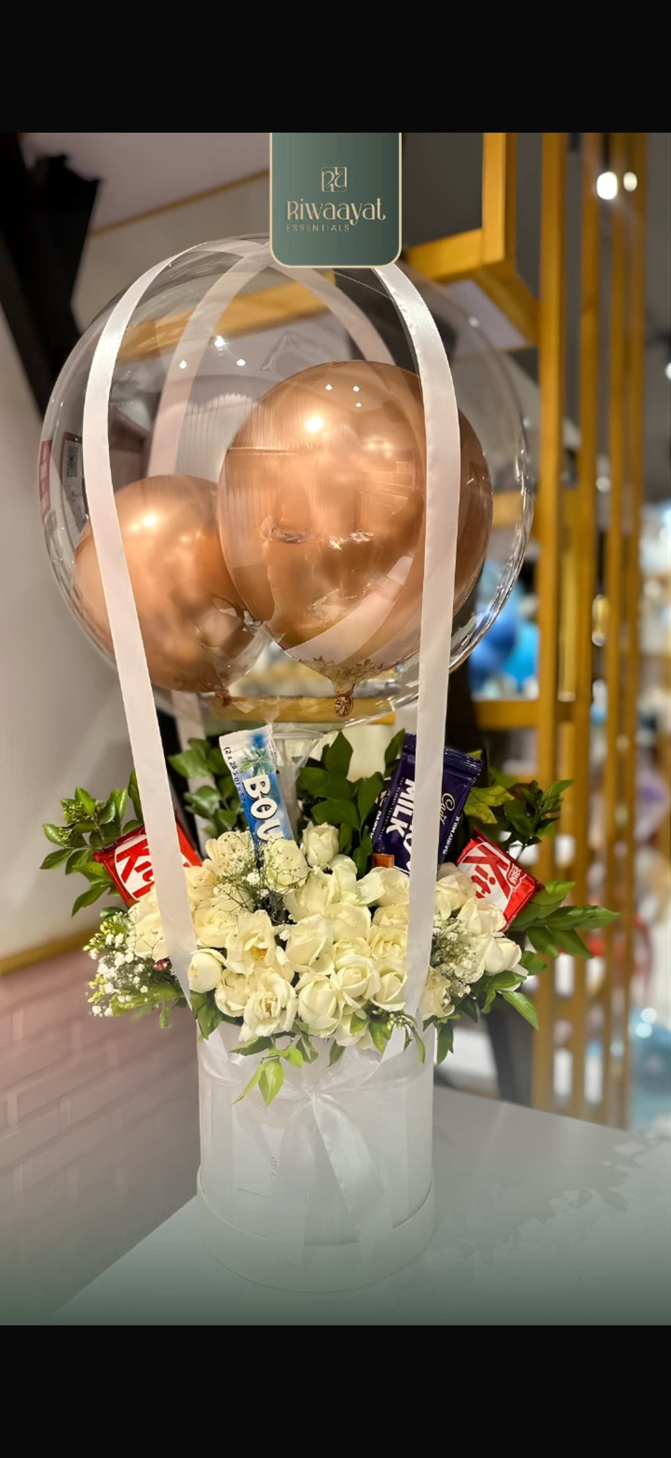 CHOCOLATE BASKET WITH BALLOON