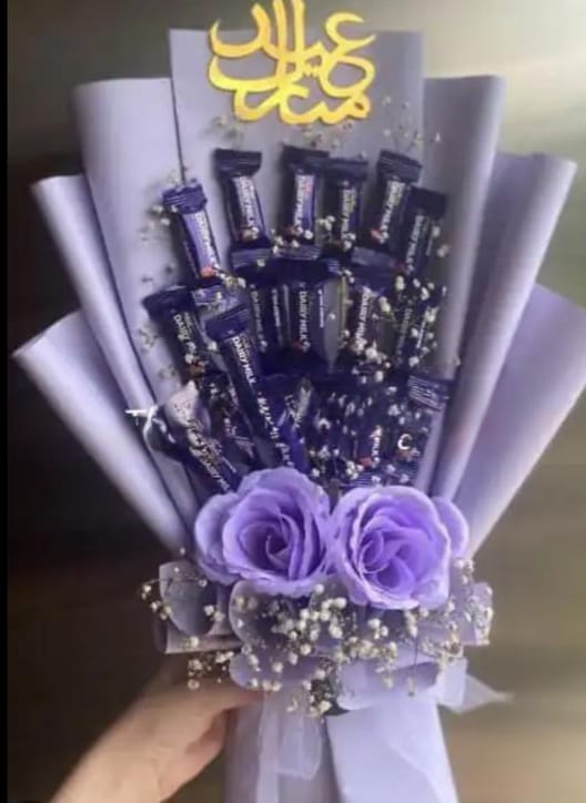 Acrylic Eid Mubarak Bouquet with chocolates