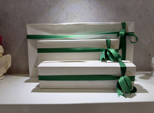 Meethai Boxes White & Green